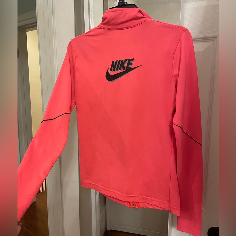Nike jacket - Picture 7 of 7